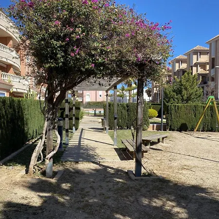 Playa Sol, A 200 M De La Playa